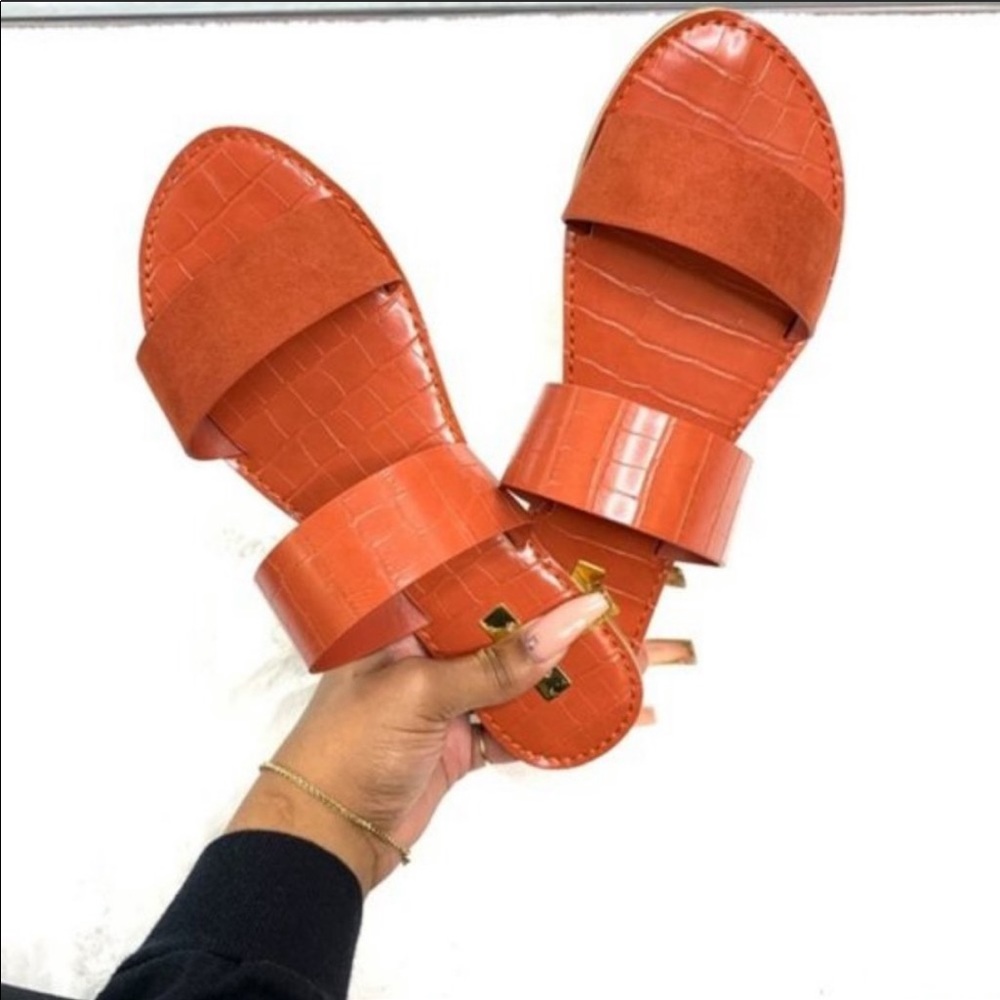 Sunkissed Orange Sandals🧡